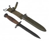 U.S. ARMY M4 BAYONET IN M8 SCA