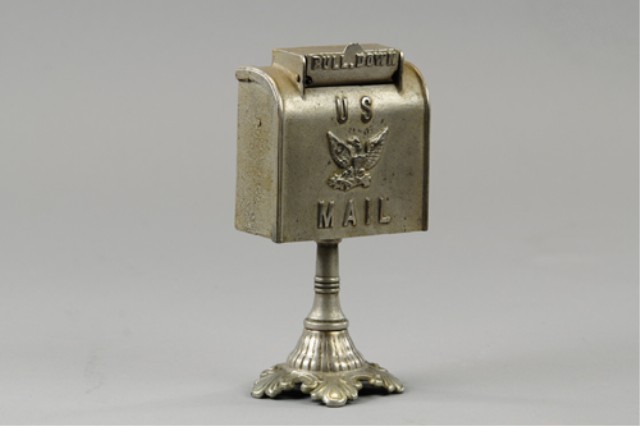 U.S. MAIL ON PEDESTAL Hubley