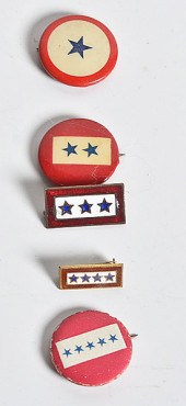 US WWII Sons in Service Pins L