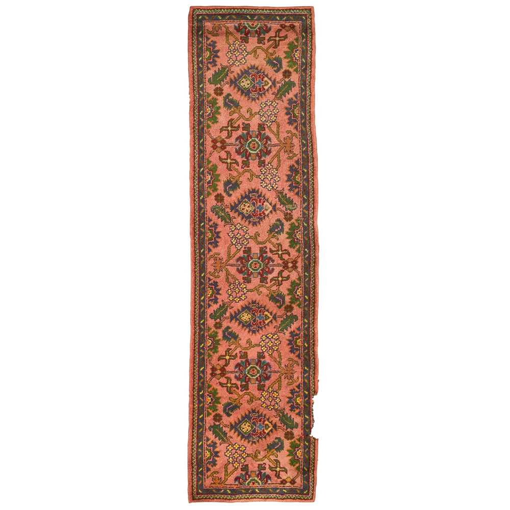 USHAK RUNNER WEST ANATOLIA, LATE