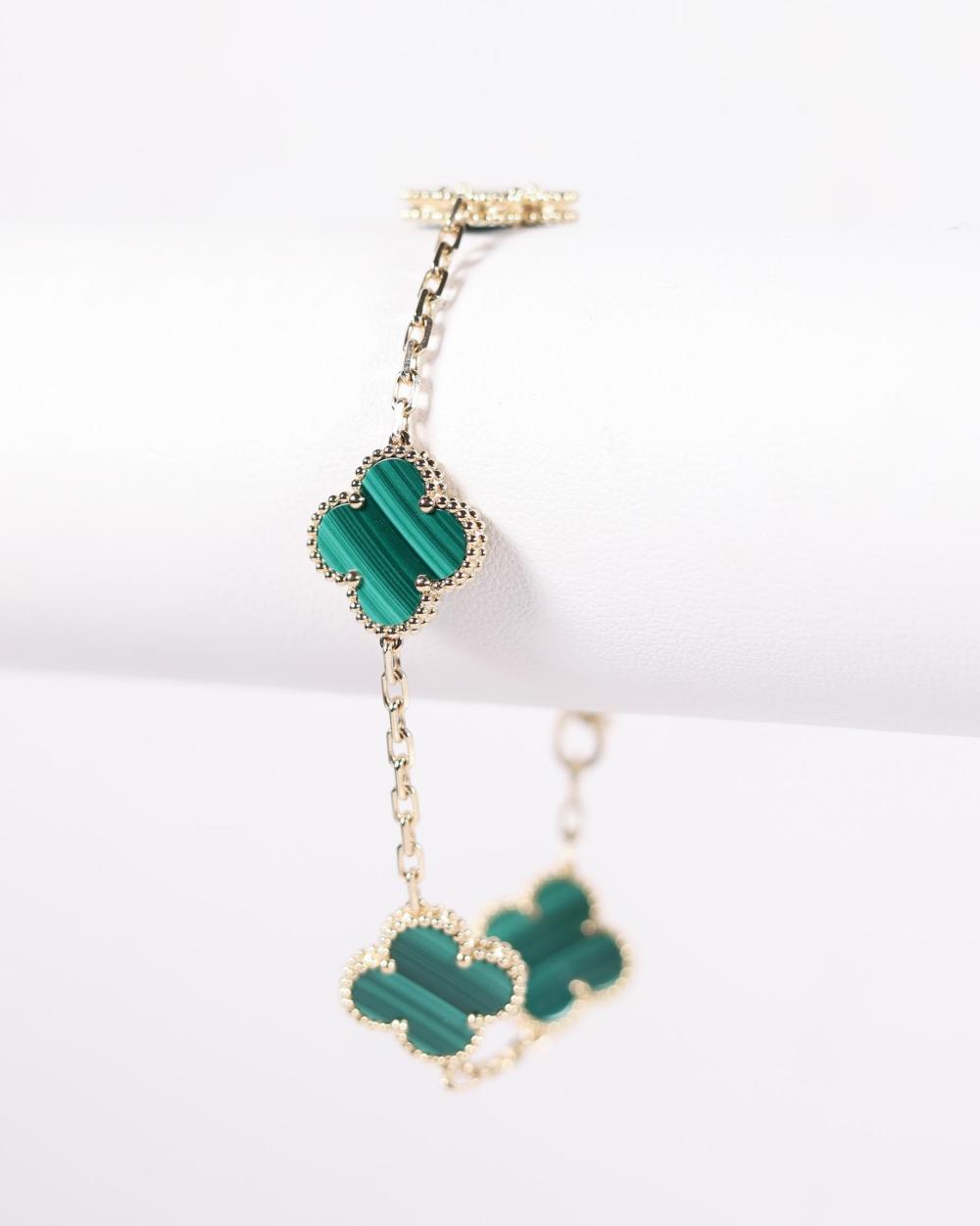 VAN CLEEF & ARPELS ALHAMBRA