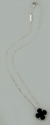 VAN CLEEF & ARPELS ALHAMBRA 18
