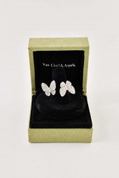 VAN CLEFF & ARPELS WHITE GOLD