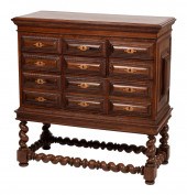 VARGUENO CABINET ON STAND PORT