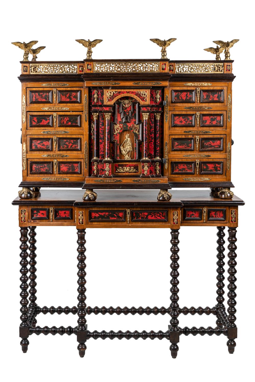 VARGUENO ON STAND20th century,