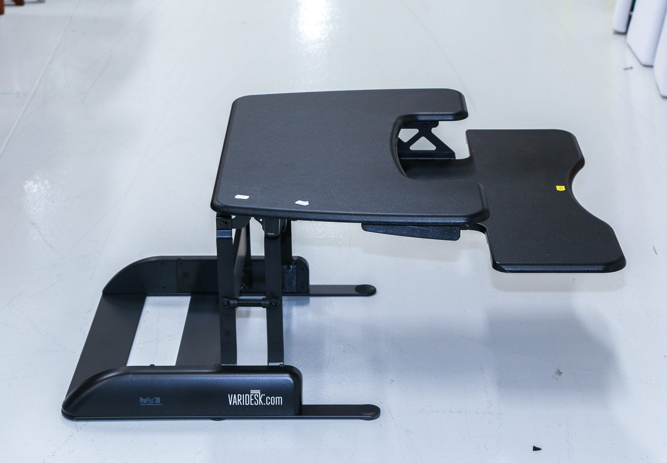 VARIDESK DESKTOP COMPUTER RISER