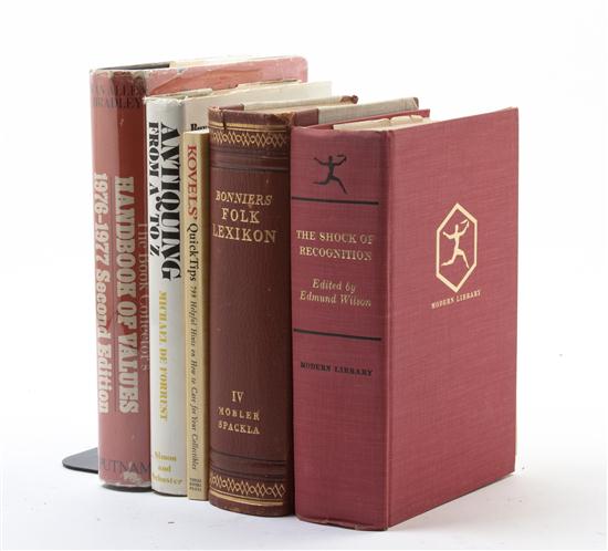 (VARIOUS) A group of two boxes of