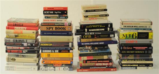 Various Authors. Extensive