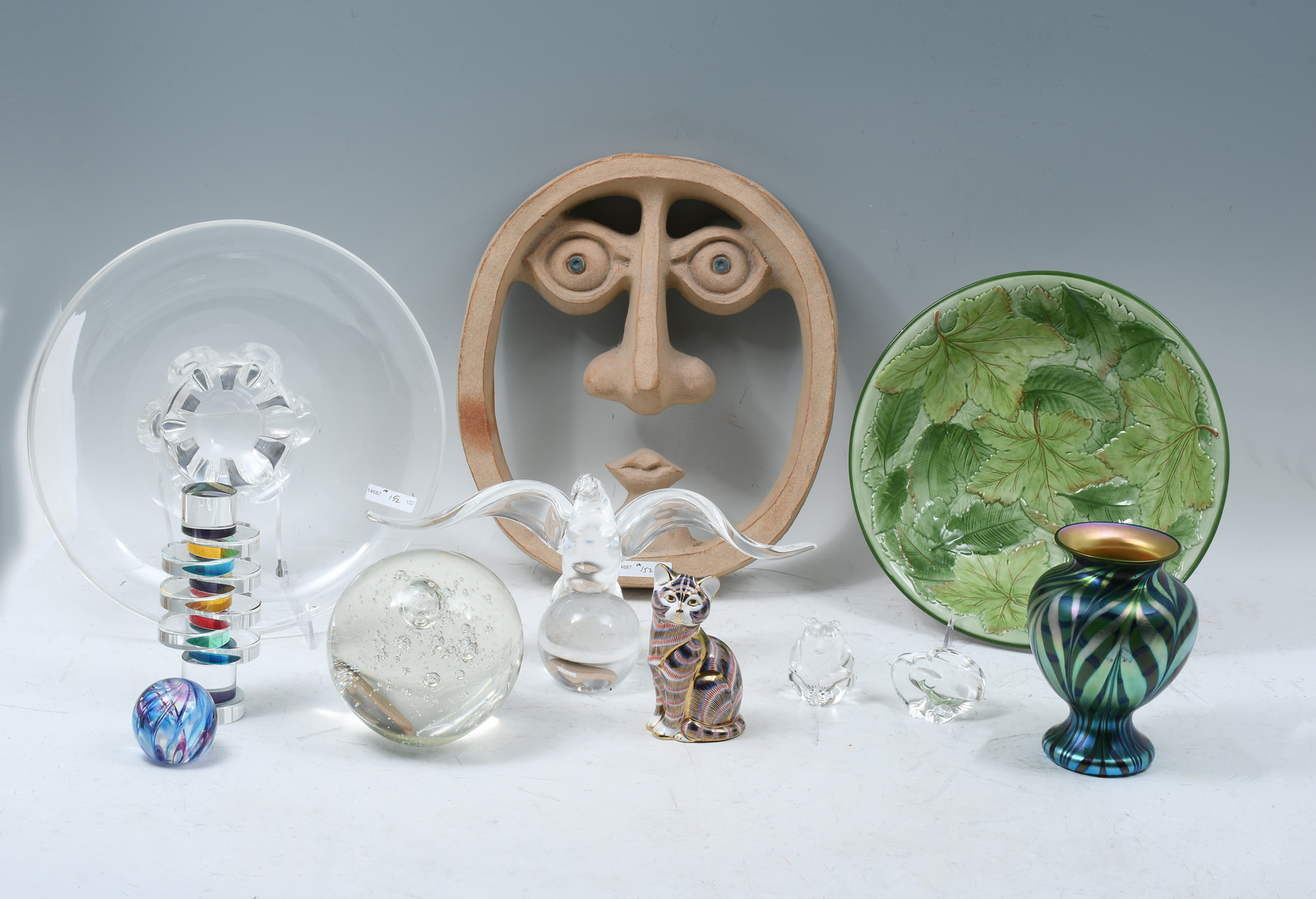 VARIOUS PORCELAIN AND GLASS