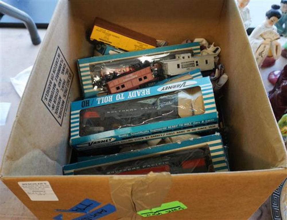 VARNEY HO GAUGE MODEL TRAIN CARS