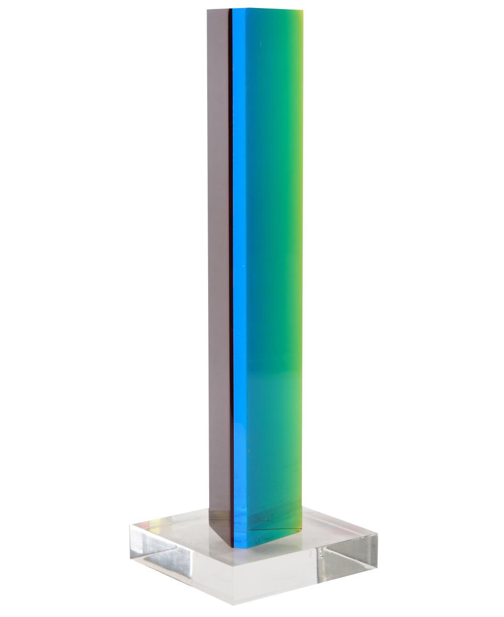 VASA MIHICH (B. 1933): TRIANGULAR