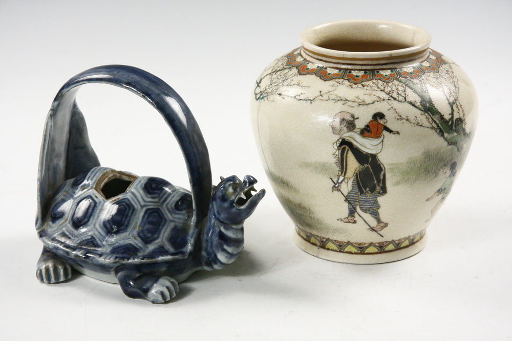 VASE - Japanese Satsuma vase