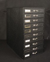 VELVET LINED JEWELRY ORGANIZER