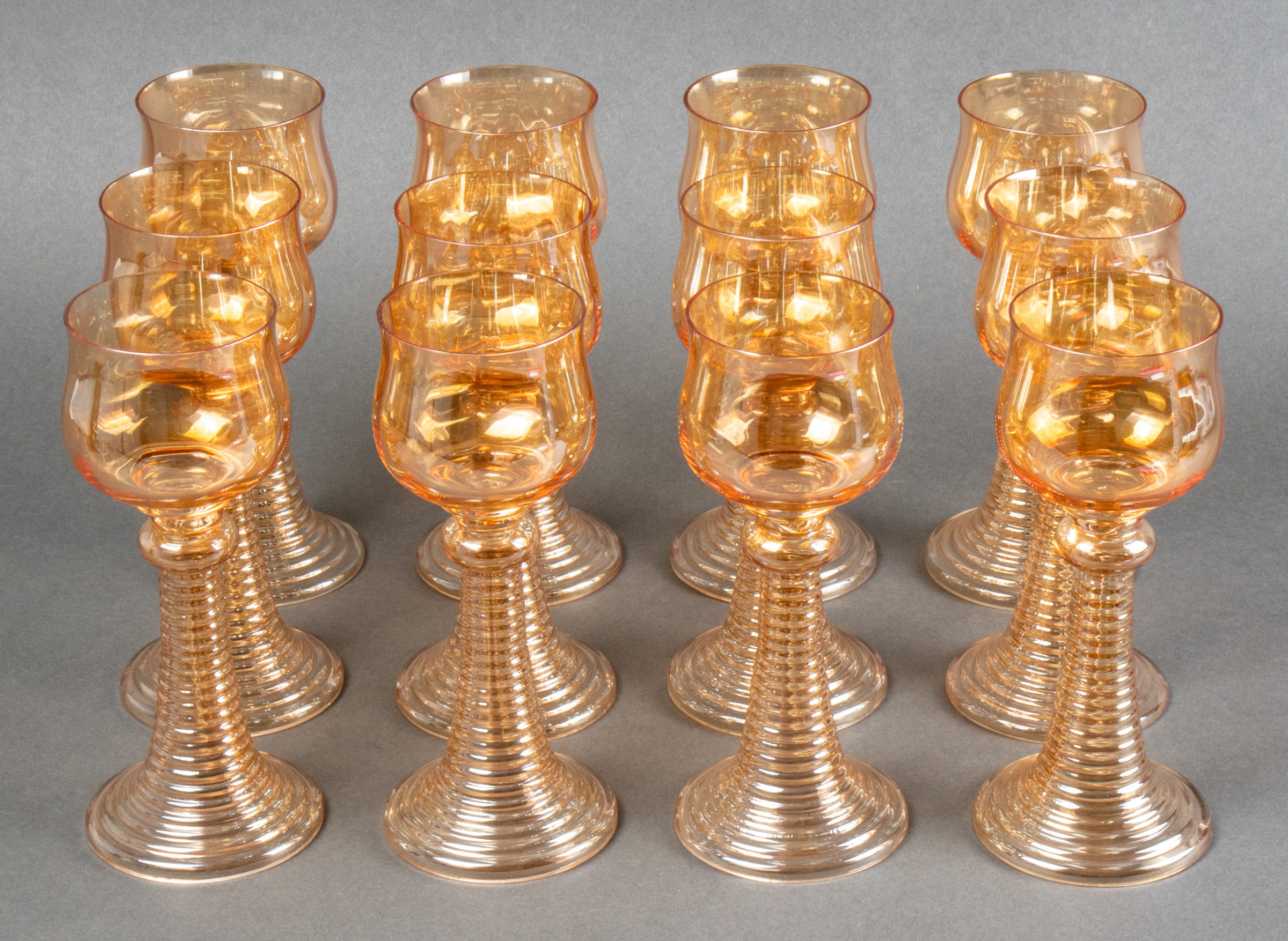 VENETIAN BLOWN GLASS WINE