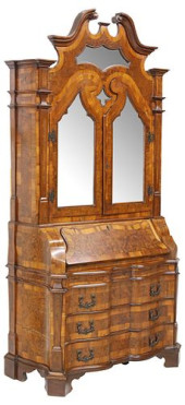 VENETIAN BURLED WALNUT MIRRORE