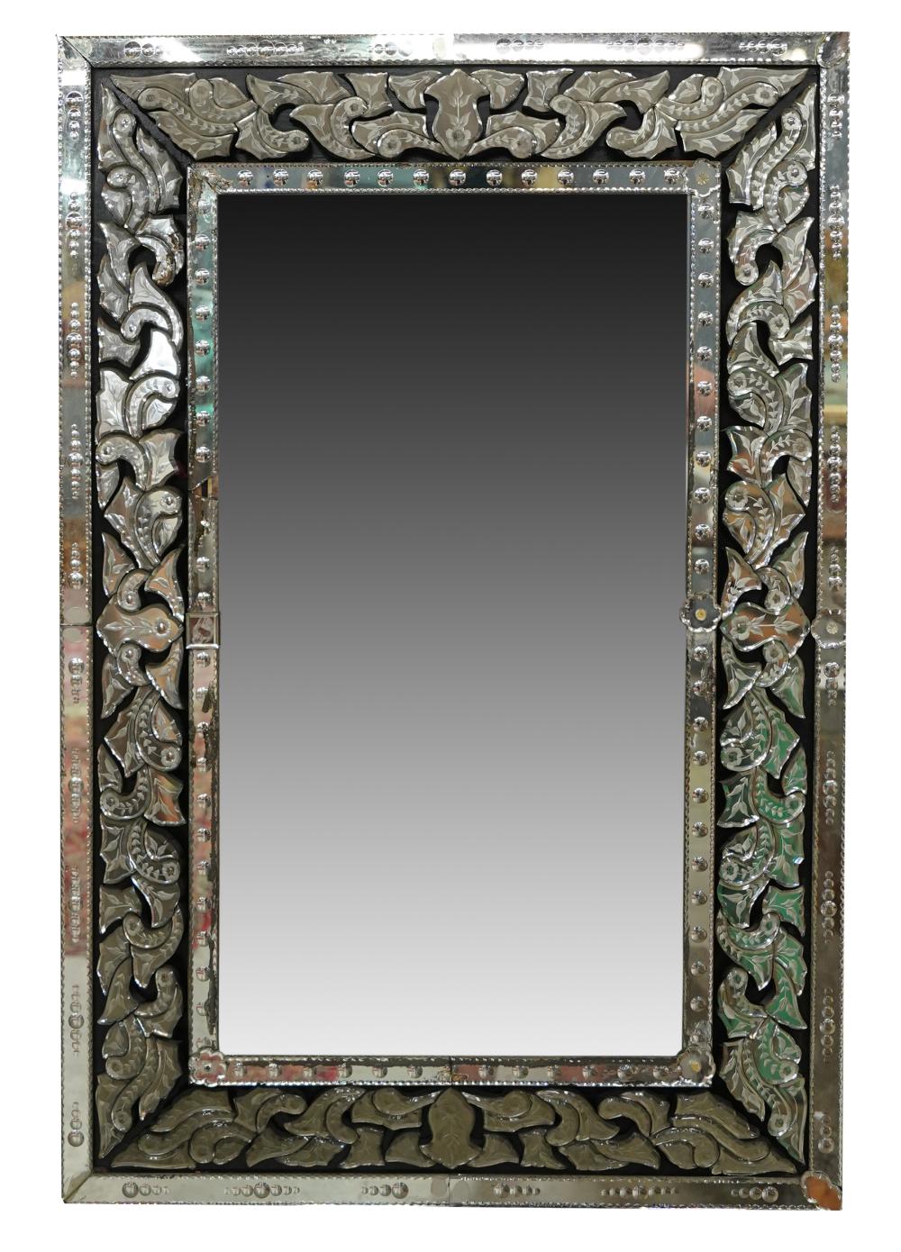VENETIAN ETCHED GLASS WALL