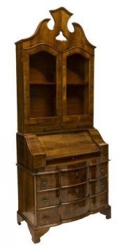VENETIAN FIGURED WALNUT SECRET