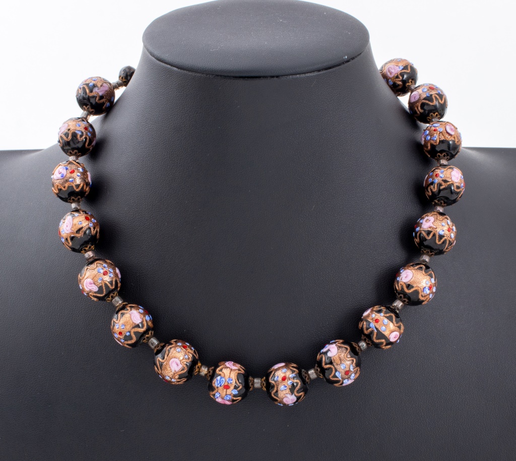 VENETIAN FLORAL BLACK GLASS