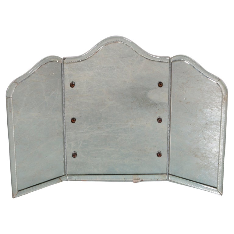 VENETIAN STYLE 3 PANEL DRESSING
