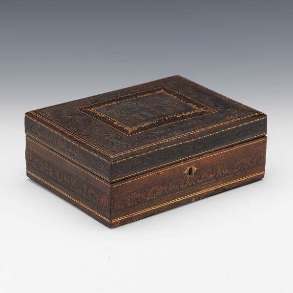 VENETIAN TOOLED LEATHER VANITY BOX,