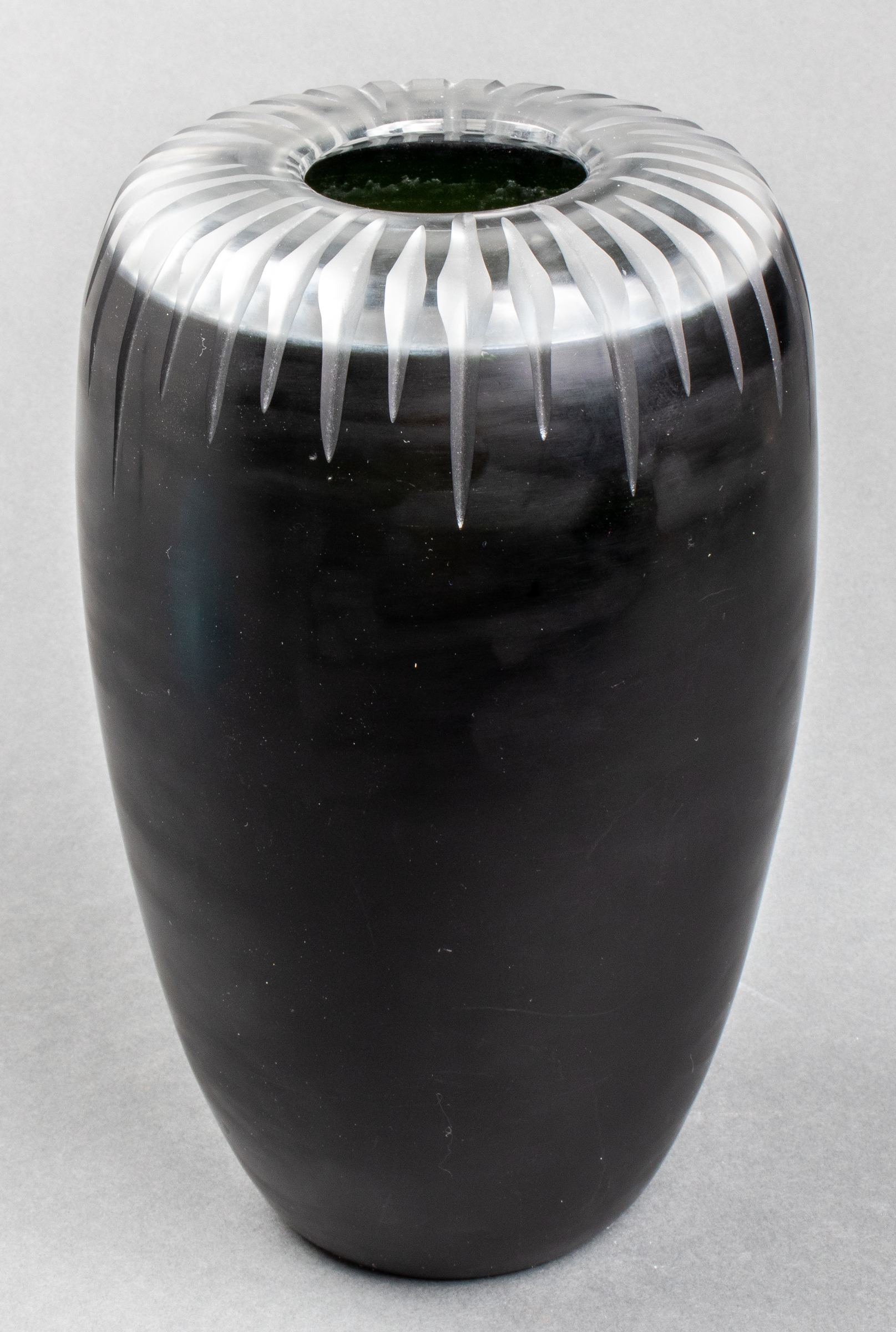 VENINI MODERN ART GLASS VASE,