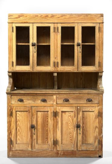 Vernacular American Pine Kitchen