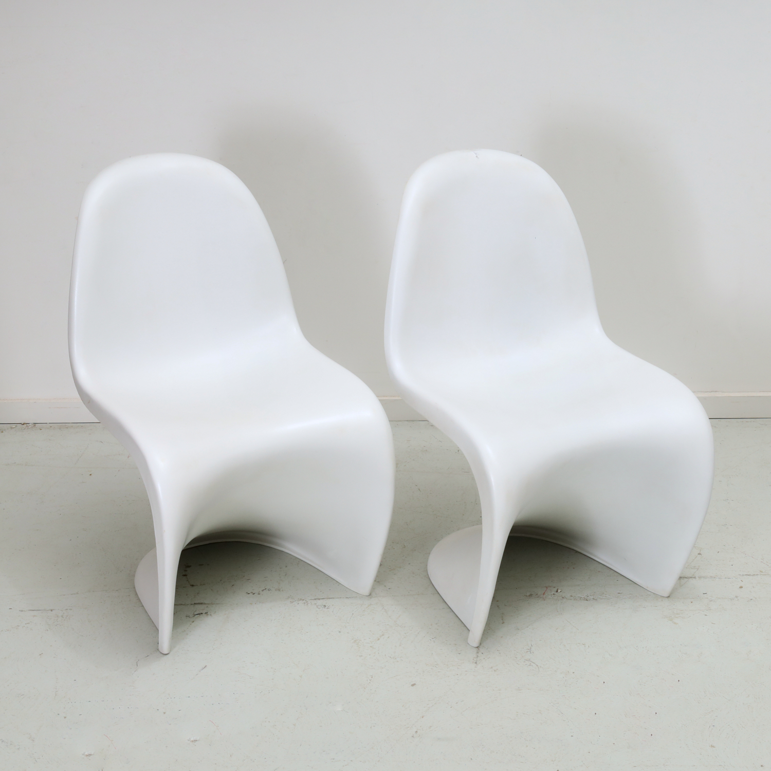 VERNER PANTON (AFTER) PAIR STACKING
