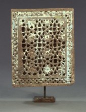 Vertical Indian Carved Red San