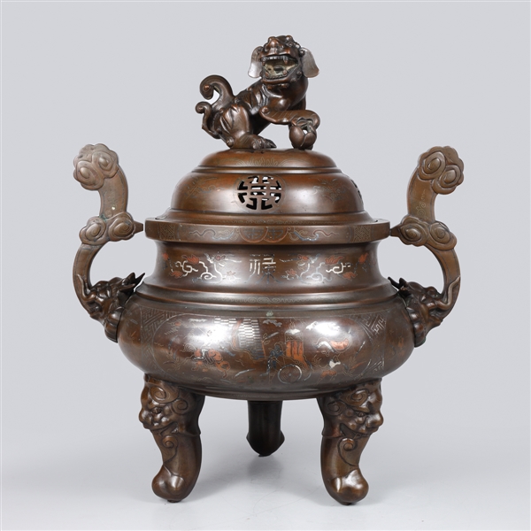 Very elaborate Vietnamese Nguyen