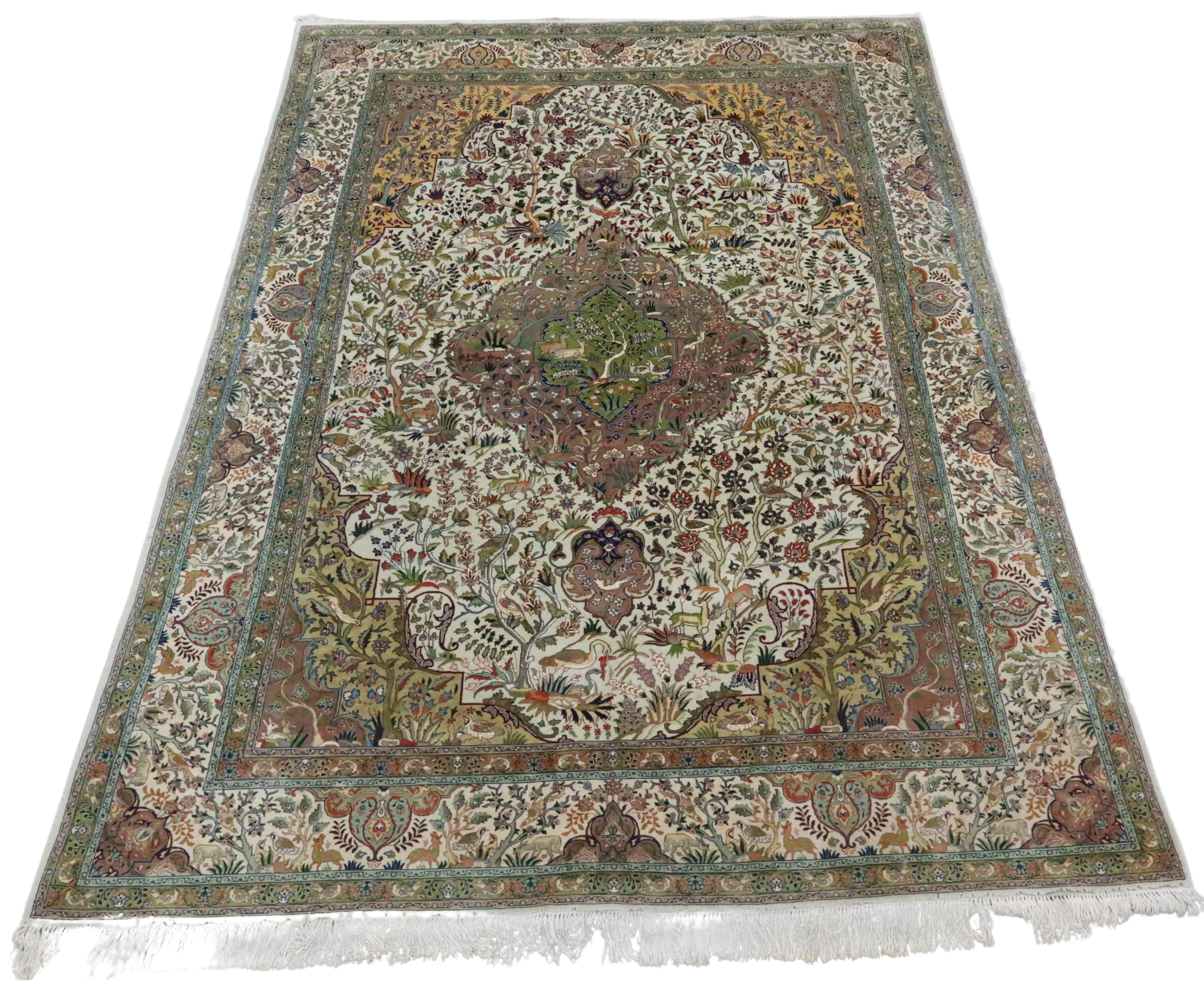 VERY FINE PERSIAN TABRIZ RUG