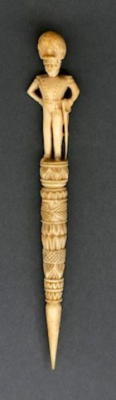 VERY FINE WHALER CARVED WHALE