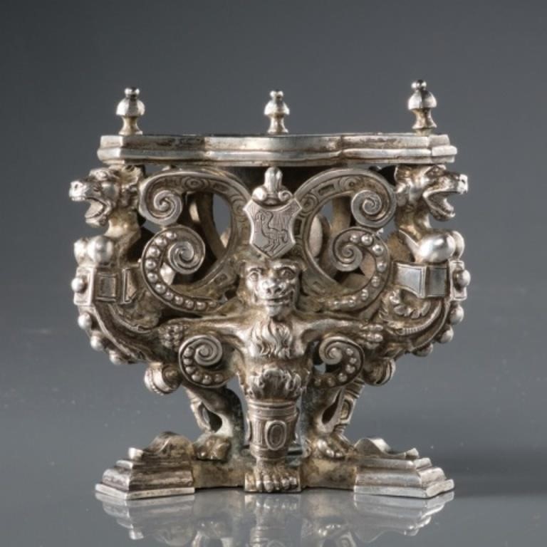 VERY GOOD GERMAN BAROQUE STANDING