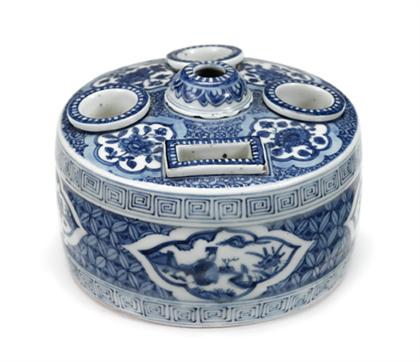 Very rare Chinese blue and white