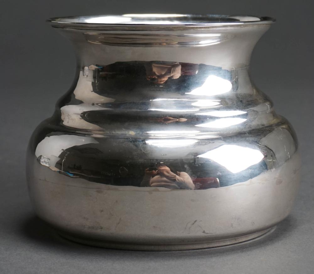 VICENZA STERLING SILVER VASE, H 5