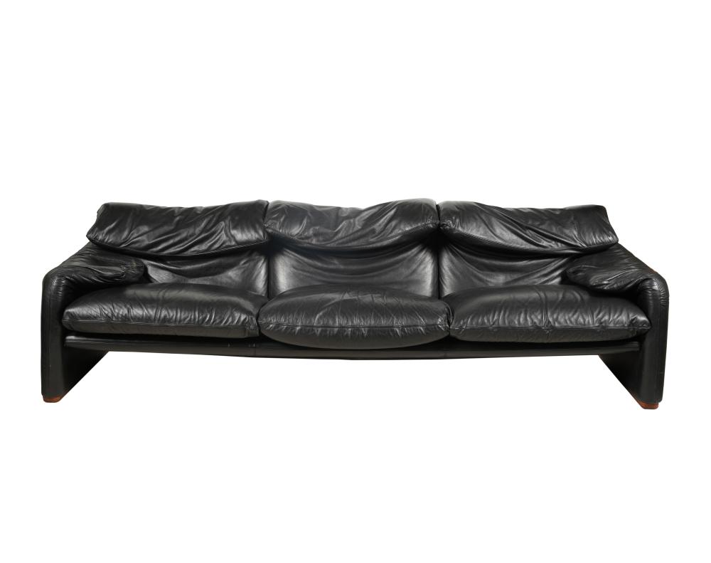 VICO MAGISTRETTI FOR CASSINA: