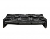 VICO MAGISTRETTI FOR CASSINA: