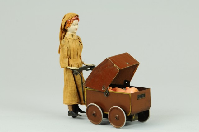 VICTOR BONNET NANNY WITH PRAM