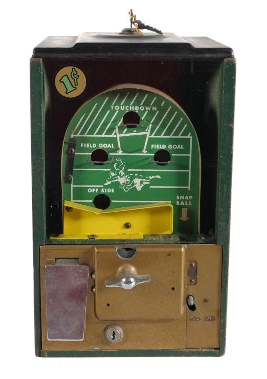 VICTOR FOOTBALL PINBALL STYLE