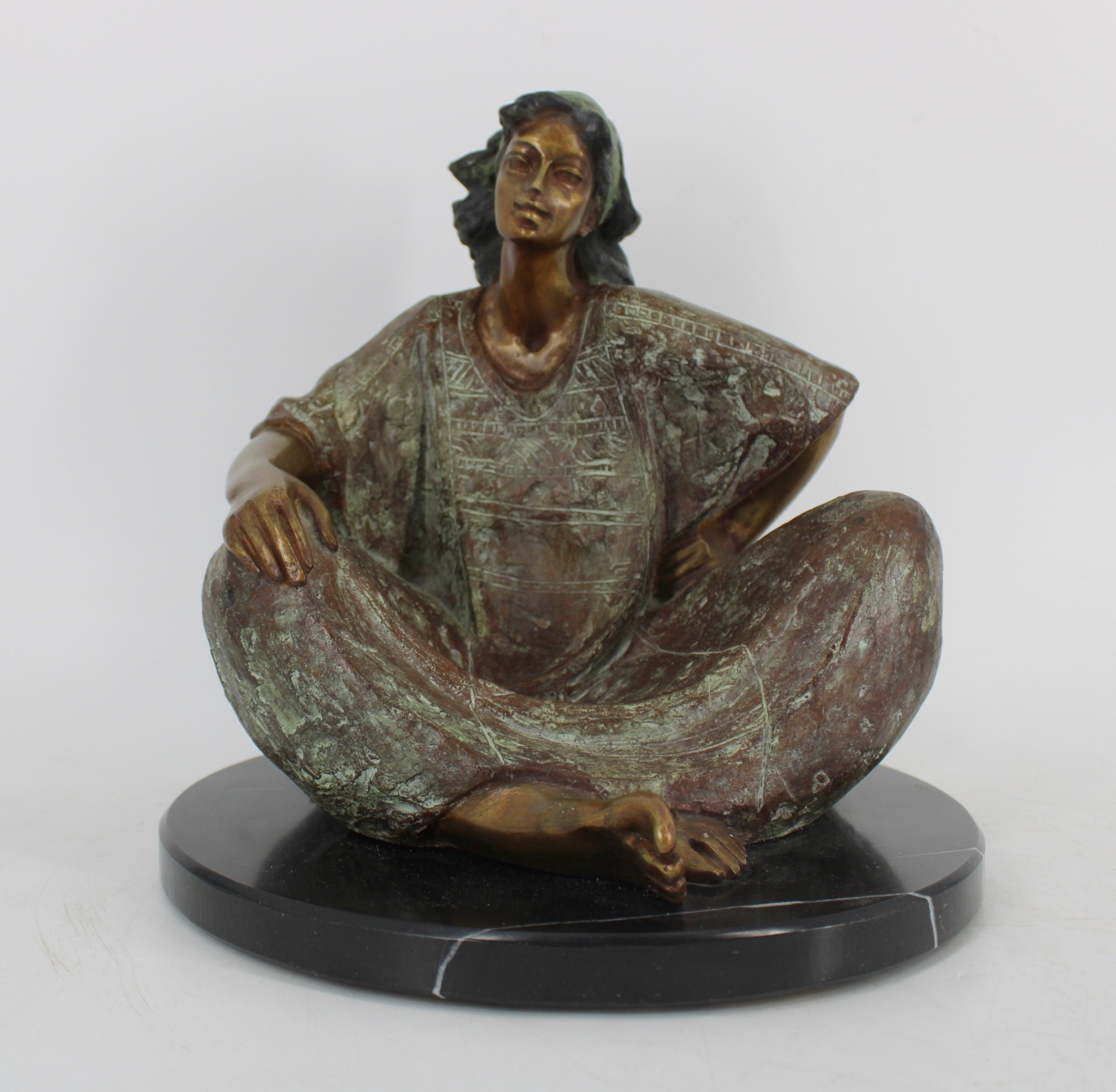 VICTOR GUTIERREZ (MEXICO. 1950 -)
