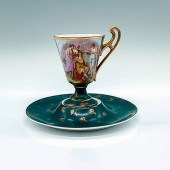 VICTORIA CARLSBAD PORCELAIN CU