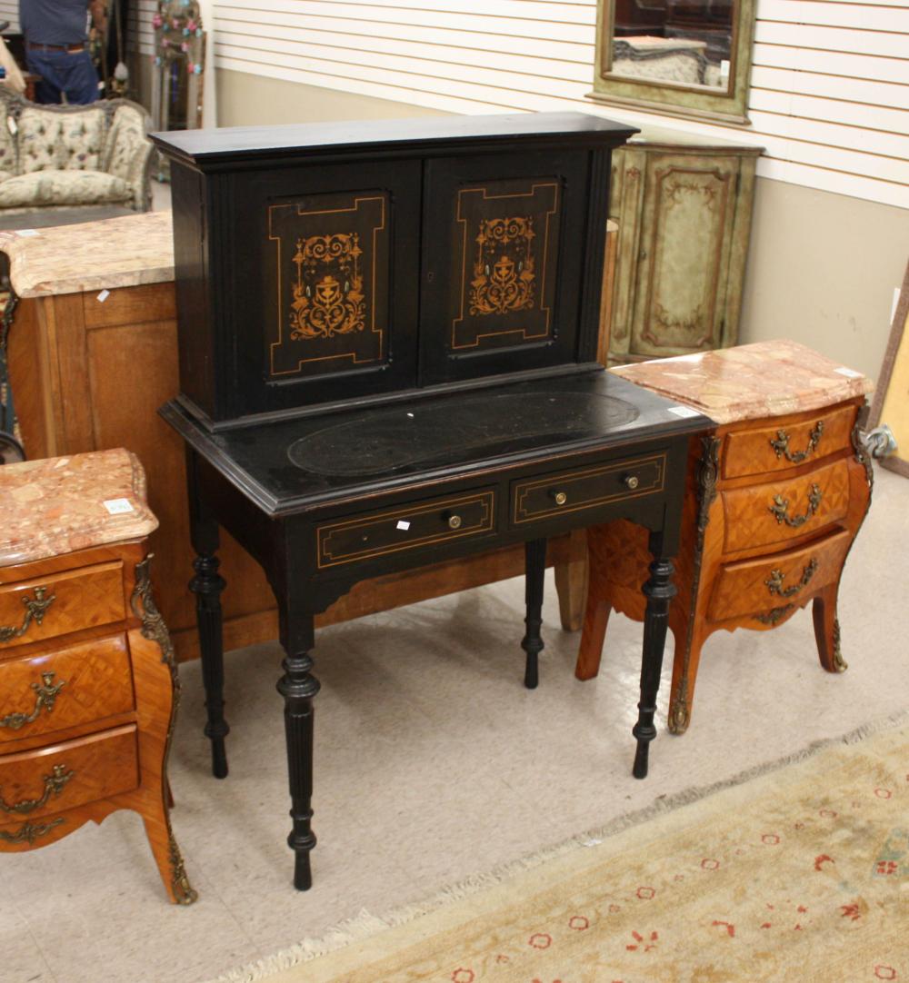 VICTORIAN AESTHETIC MOVEMENT
