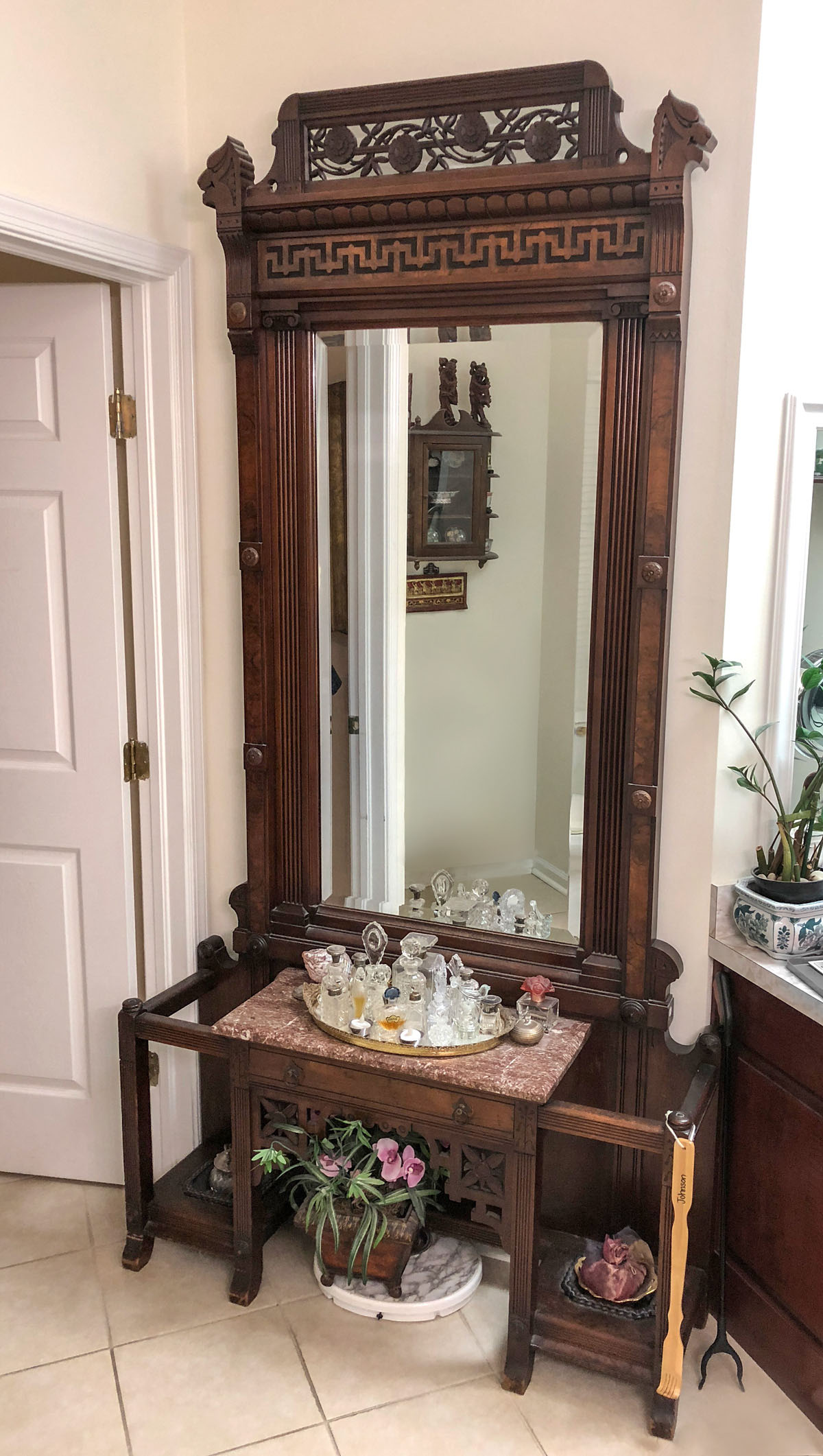 VICTORIAN AESTHETIC MOVEMENT MARBLE