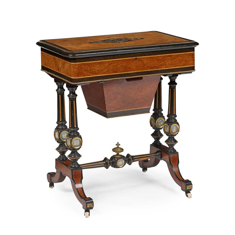 VICTORIAN AMBOYNA, MAHOGANY,