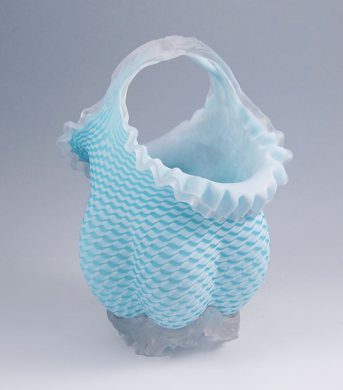 VICTORIAN ART GLASS BASKET: