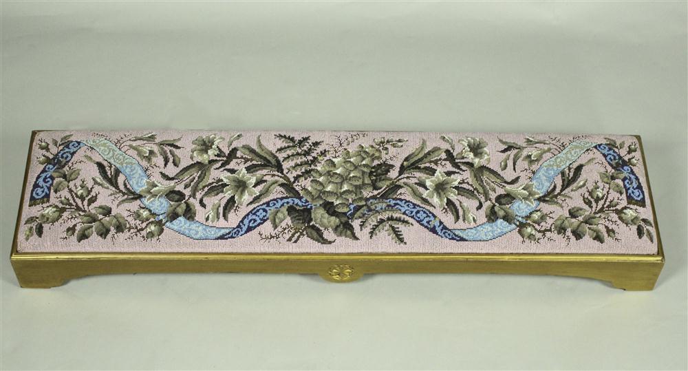 VICTORIAN BEADWORK KNEELER the