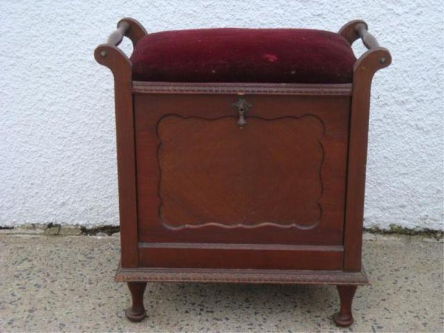 Victorian Bench / Drop Front