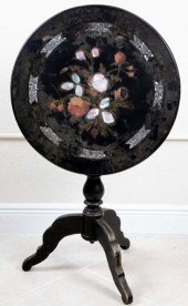 VICTORIAN BLACK LACQUER TILT-T