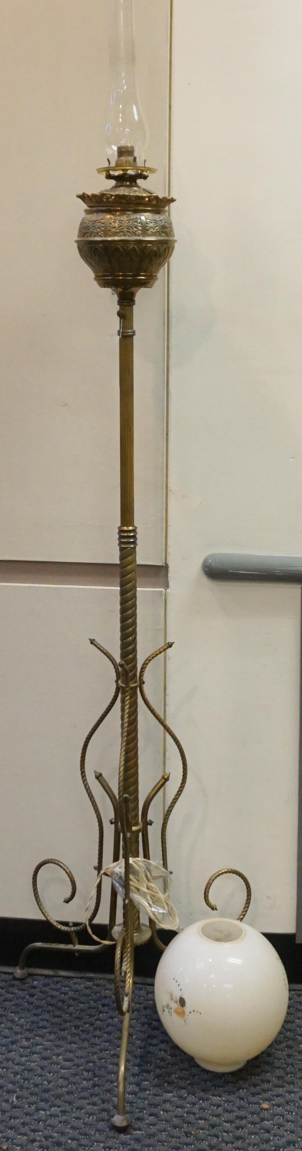 VICTORIAN BRASS FLOOR LAMP, H