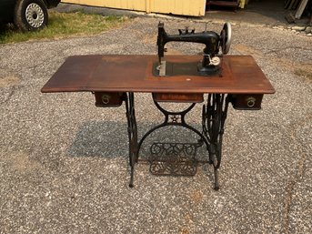 Victorian ca. 1890s treadle