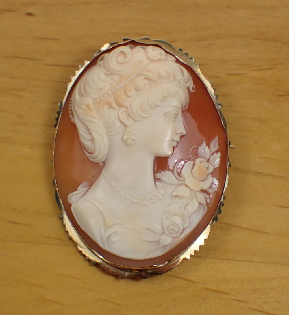 VICTORIAN CAMEO AND EIGHTEEN